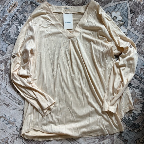 TWO Siddhe Plus Size Tops 3X - Picture 5 of 7